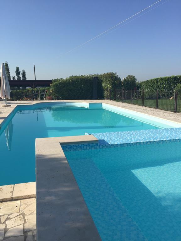 Agriturismo Dei Casali อเมเลีย ภายนอก รูปภาพ