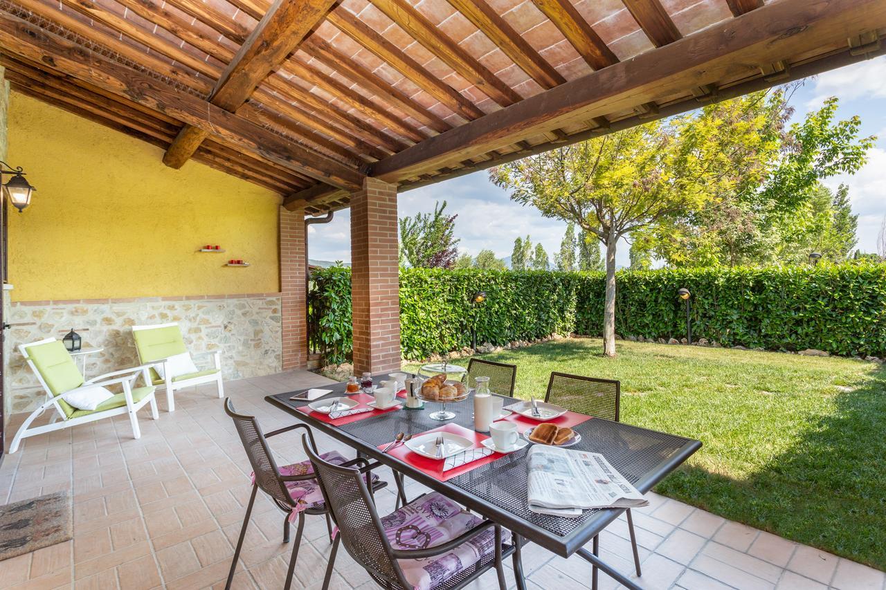Agriturismo Dei Casali อเมเลีย ภายนอก รูปภาพ