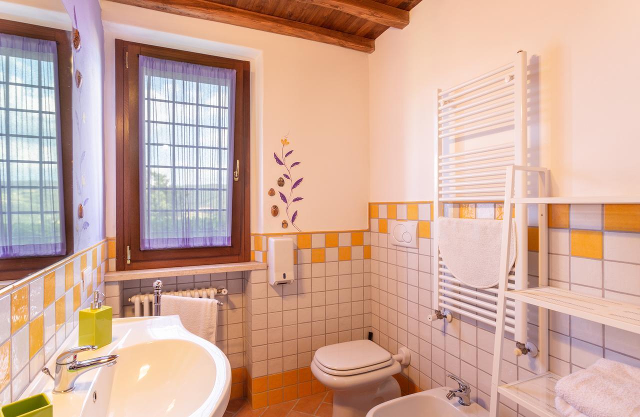 Agriturismo Dei Casali อเมเลีย ภายนอก รูปภาพ