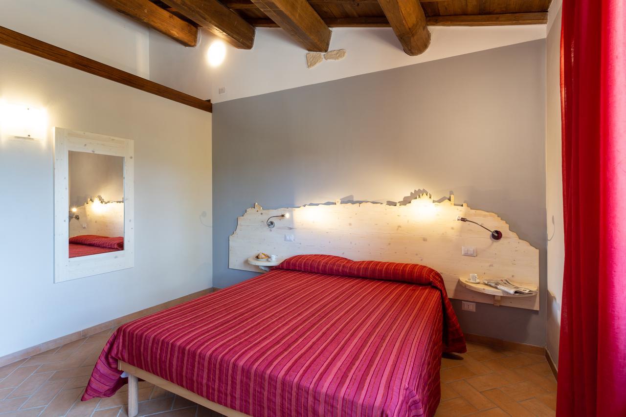 Agriturismo Dei Casali อเมเลีย ภายนอก รูปภาพ