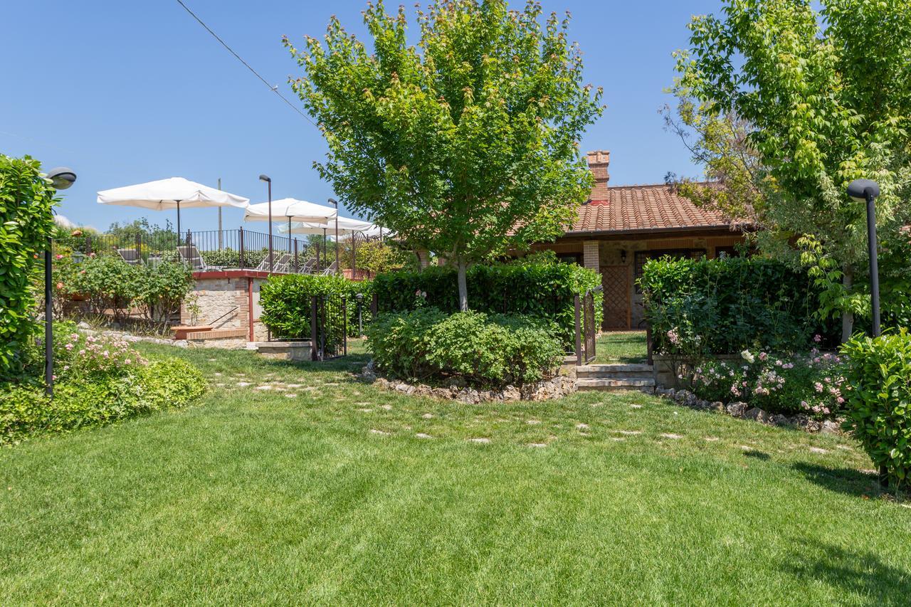 Agriturismo Dei Casali อเมเลีย ภายนอก รูปภาพ
